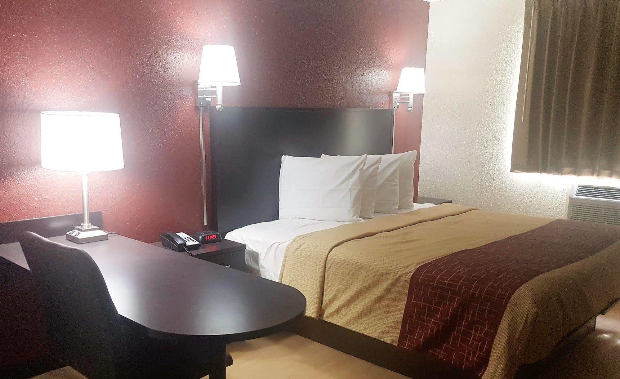 Red Roof Inn Jacksonville - Cruise Port