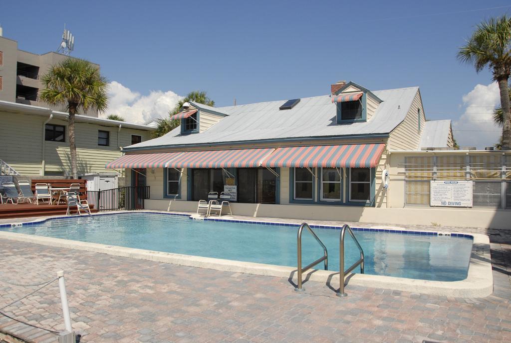 Gulf Towers * Indian Rocks Beach