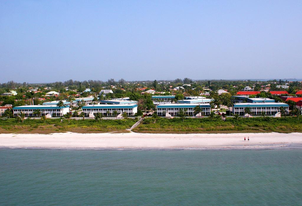 Resort Arms West