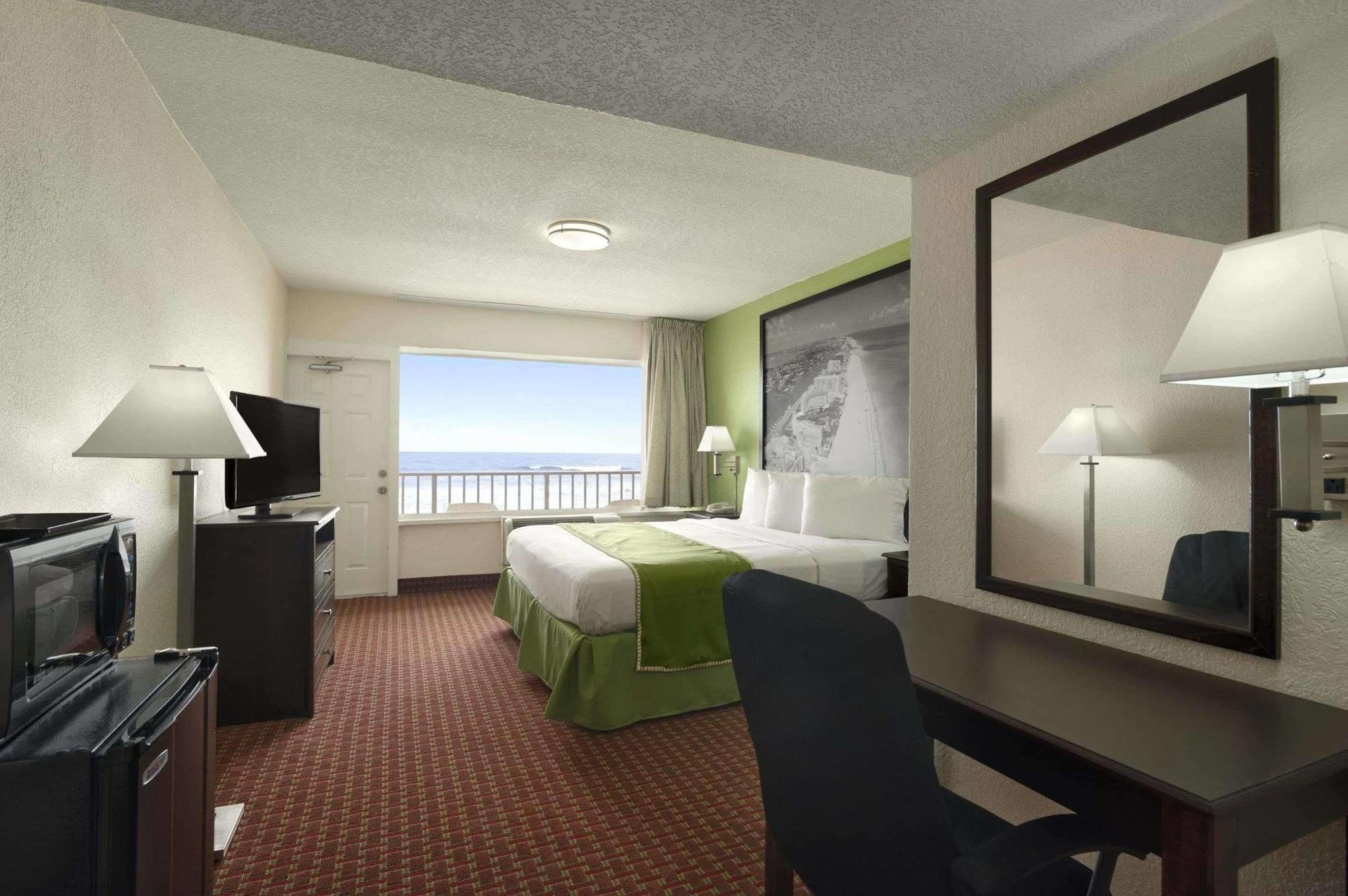 Quality Daytona Oceanfront