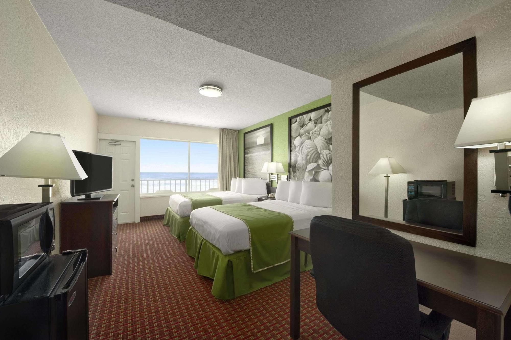 Quality Daytona Oceanfront