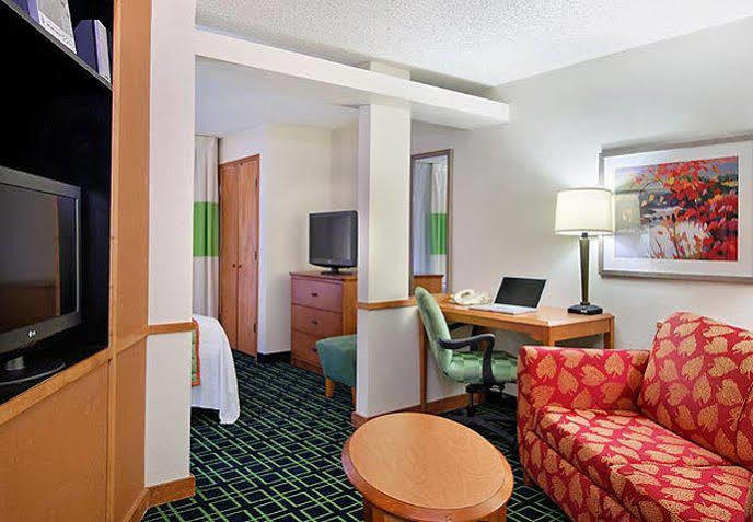 Fairfield And By Marriott Tampa North 3* Temple Terrace
