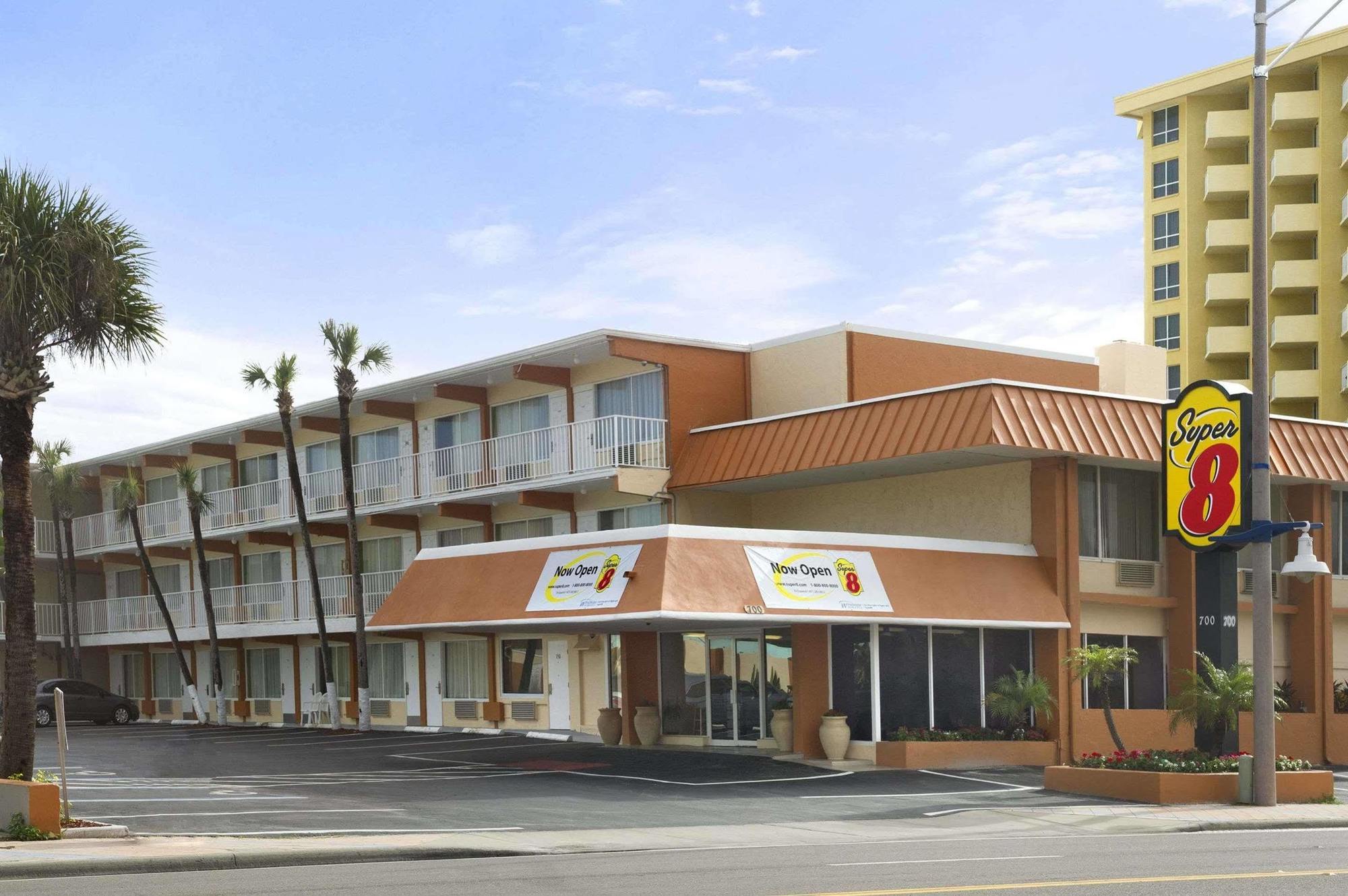 Inn Quality Daytona Oceanfront