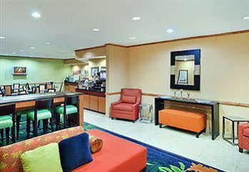 Fairfield And By Marriott Tampa North Temple Terrace