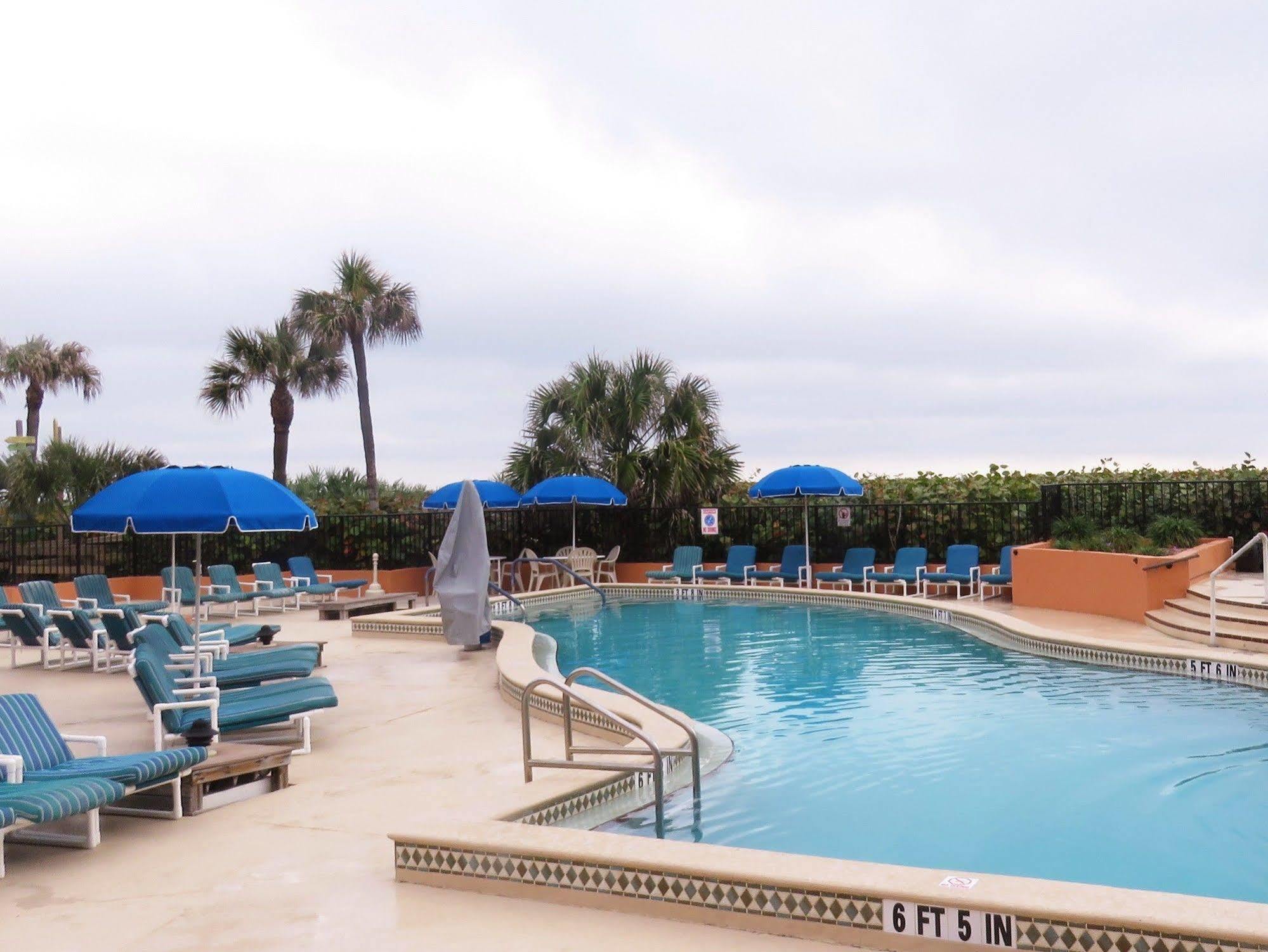 Resort Oceanique Indian Harbour Beach