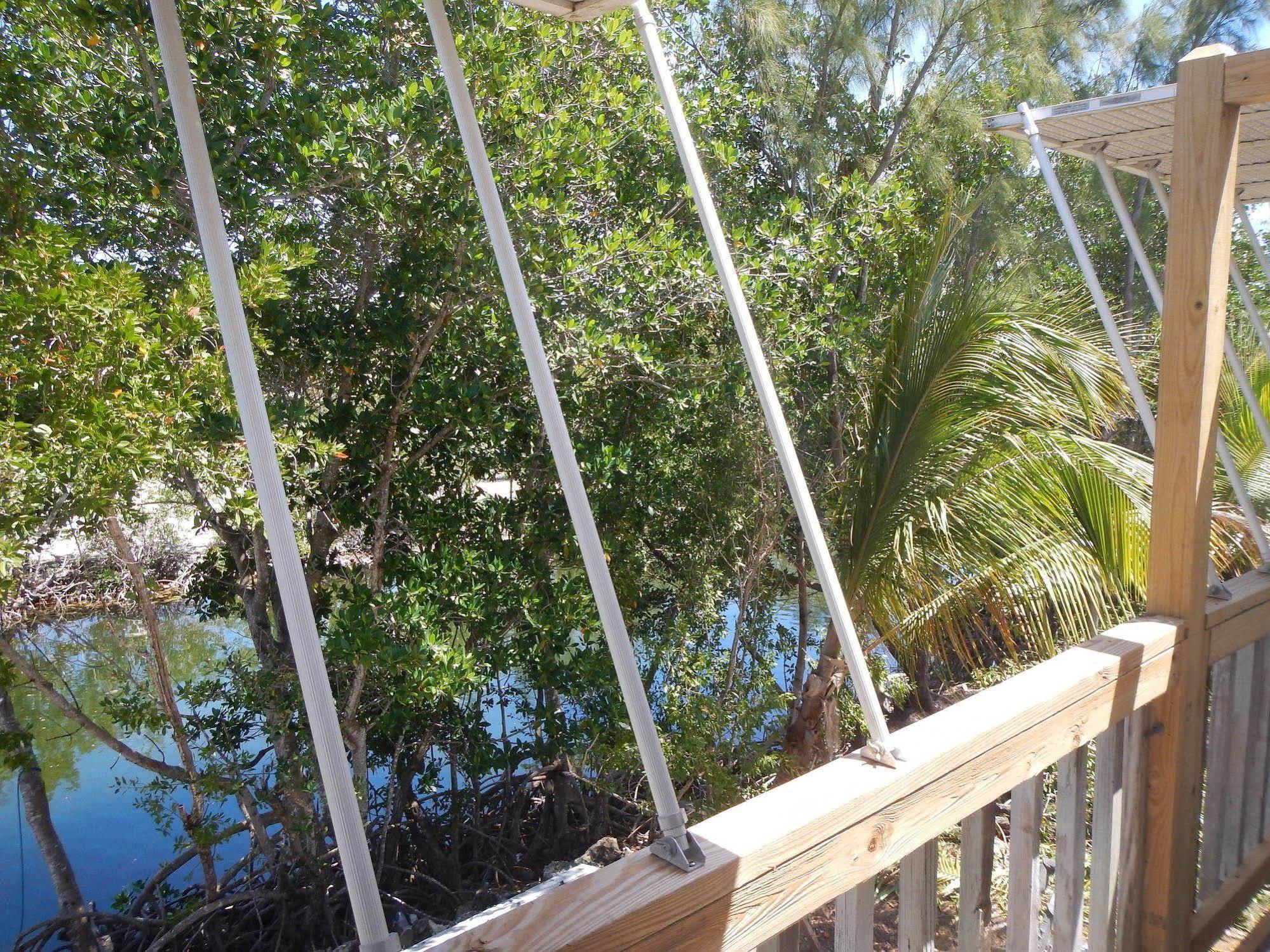 Ed & Ellen'S Canal Duplexes W/Dockage - Big Pine Key * Big Pine Key