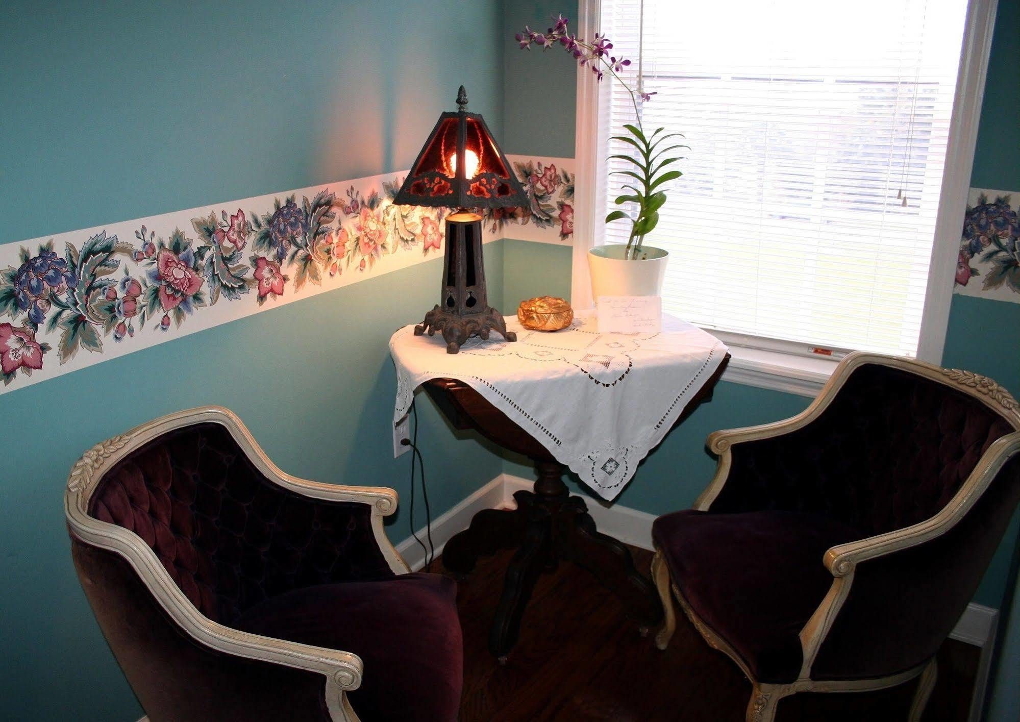 Bed & Breakfast Heron Cay Lakeview 3*