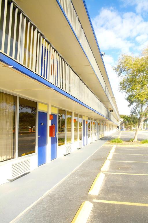 Budgetel Hotel