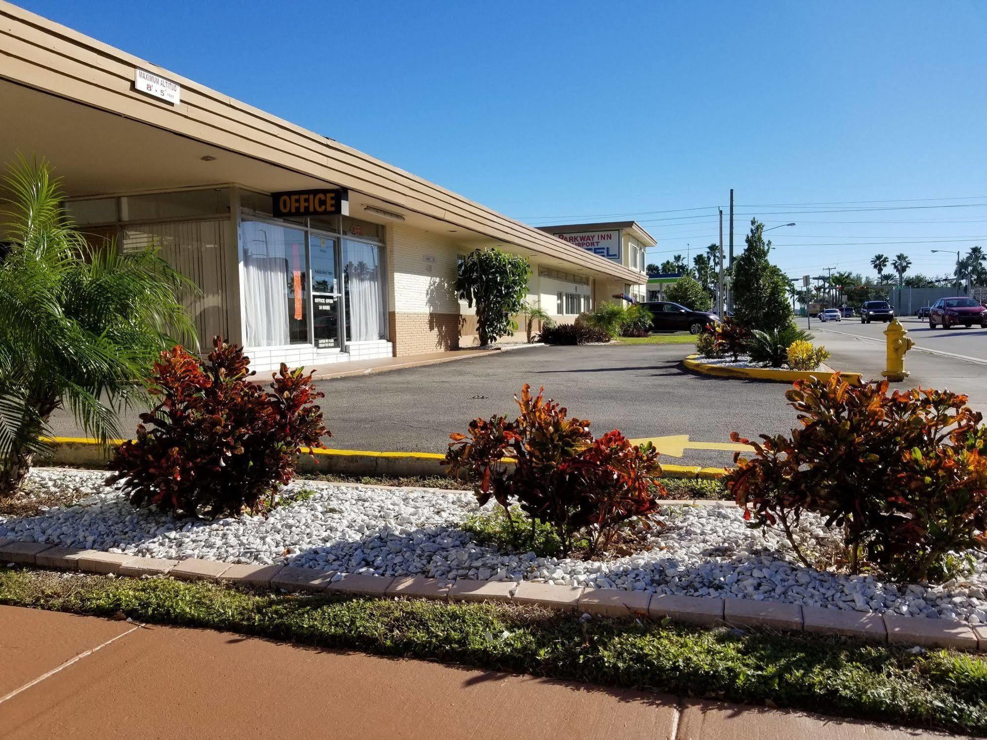 Parkway Hotel Miami Springs