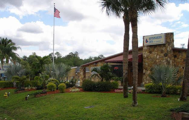 Spinnaker Of Motel Naples