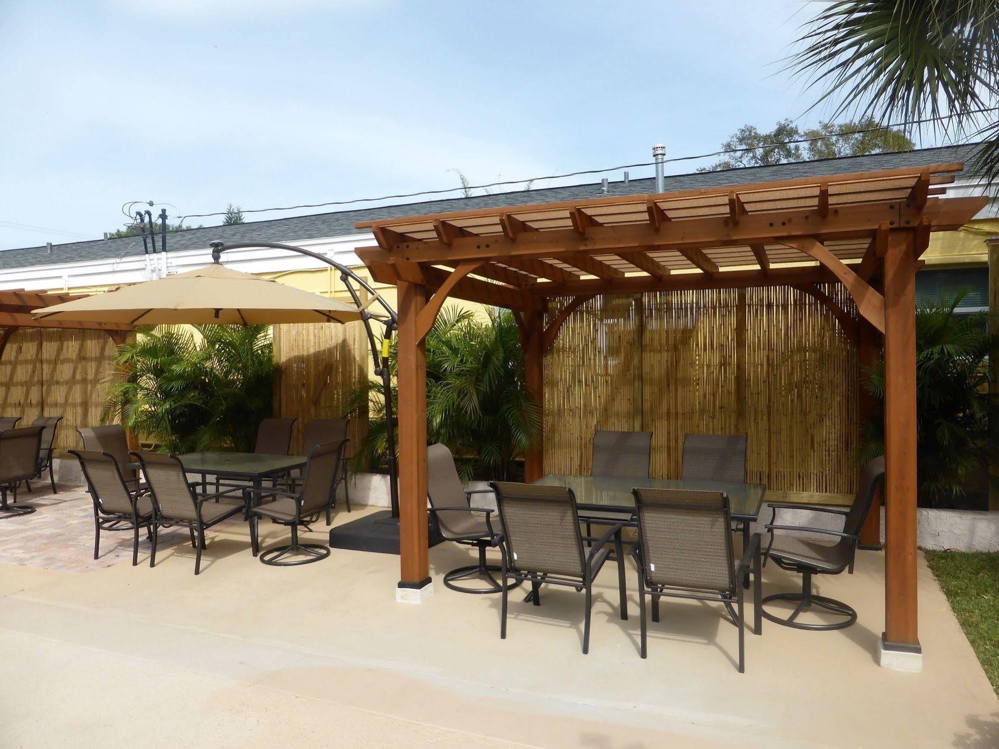 Hotel Bay Englewood