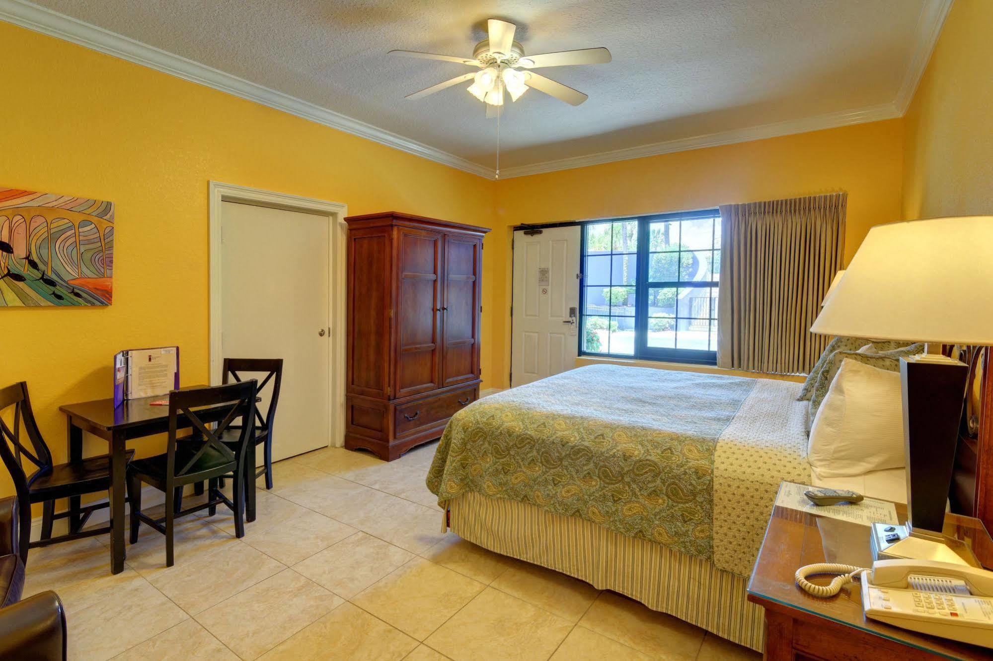 Hotel Beachside Destin