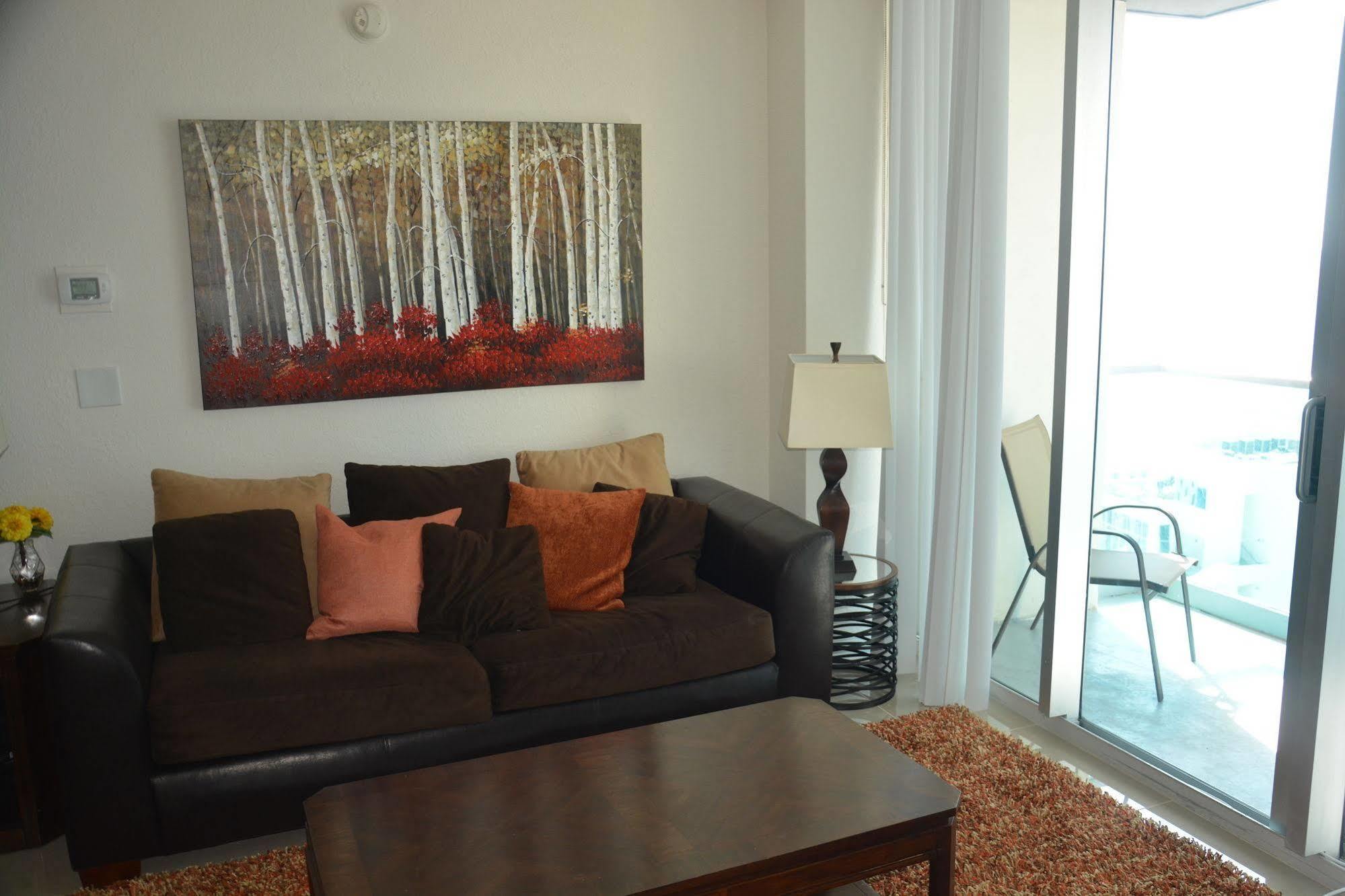 At Sian Residences * Hallandale Beach