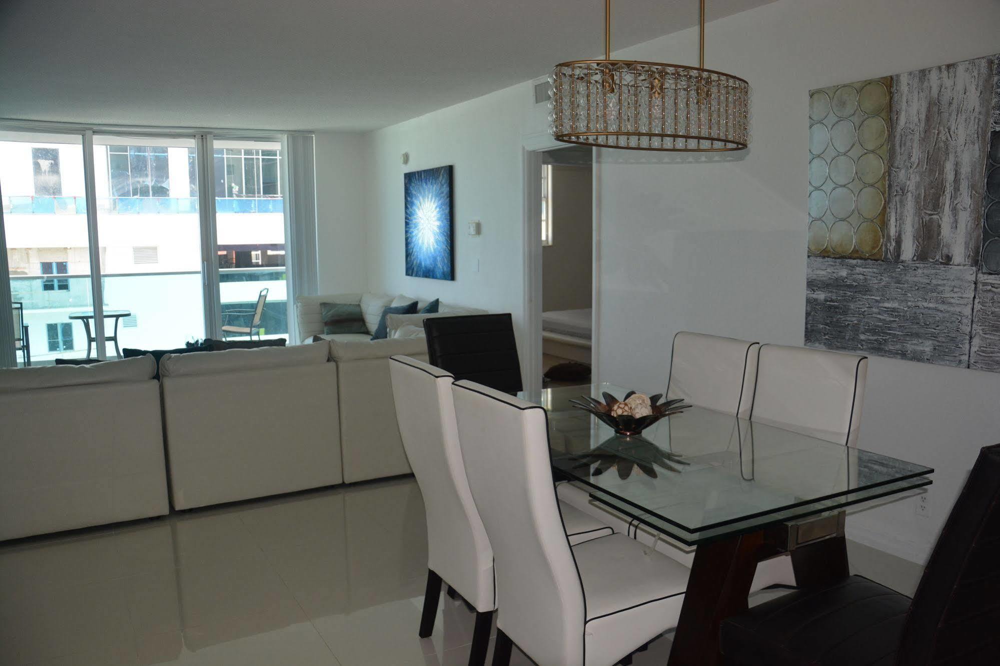 At Sian Residences Apartment Hallandale Beach
