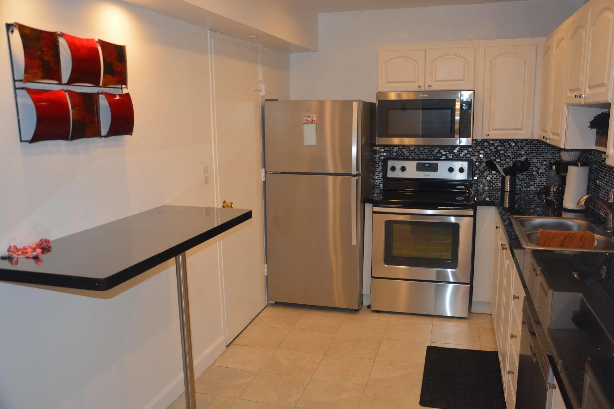 At Sian Residences Apartment Hallandale Beach