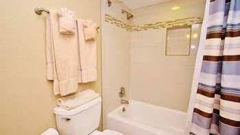 Iii Hotel 4*