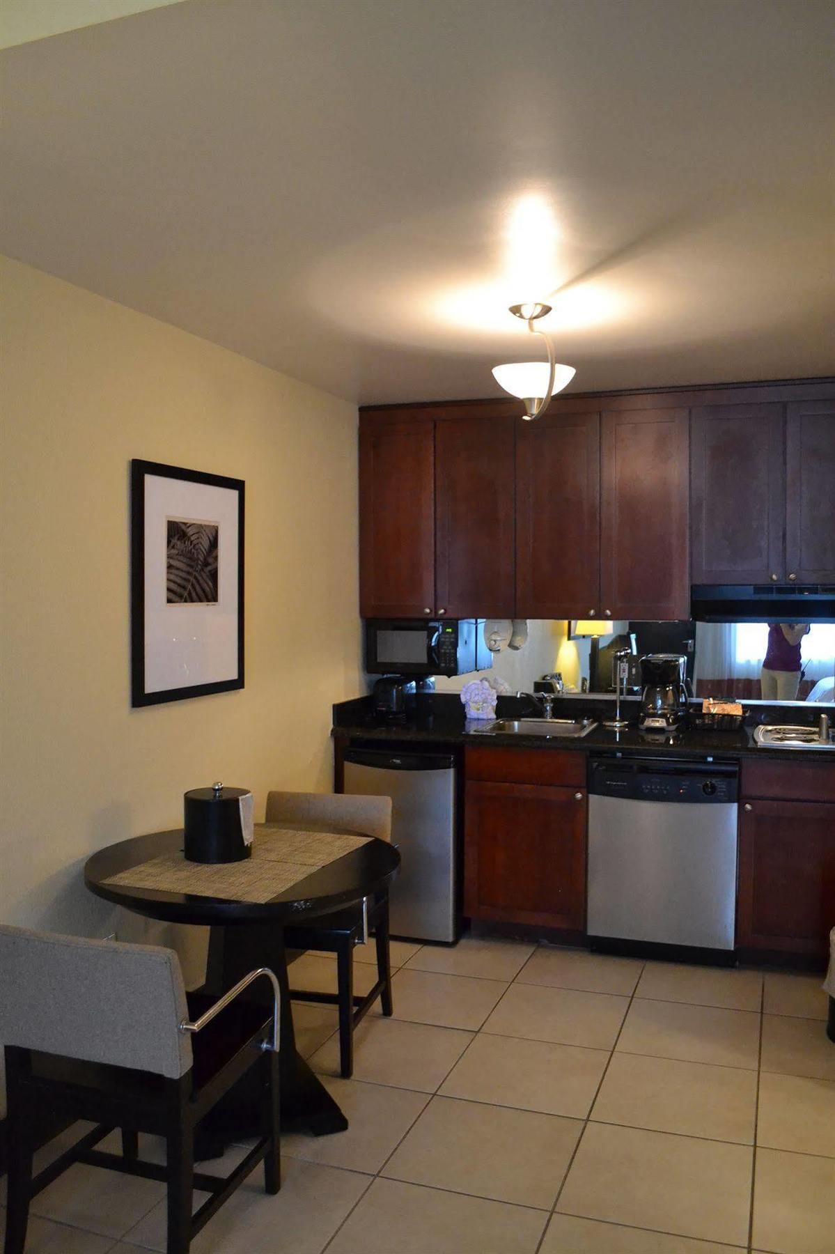 The At Little Harbor 3*