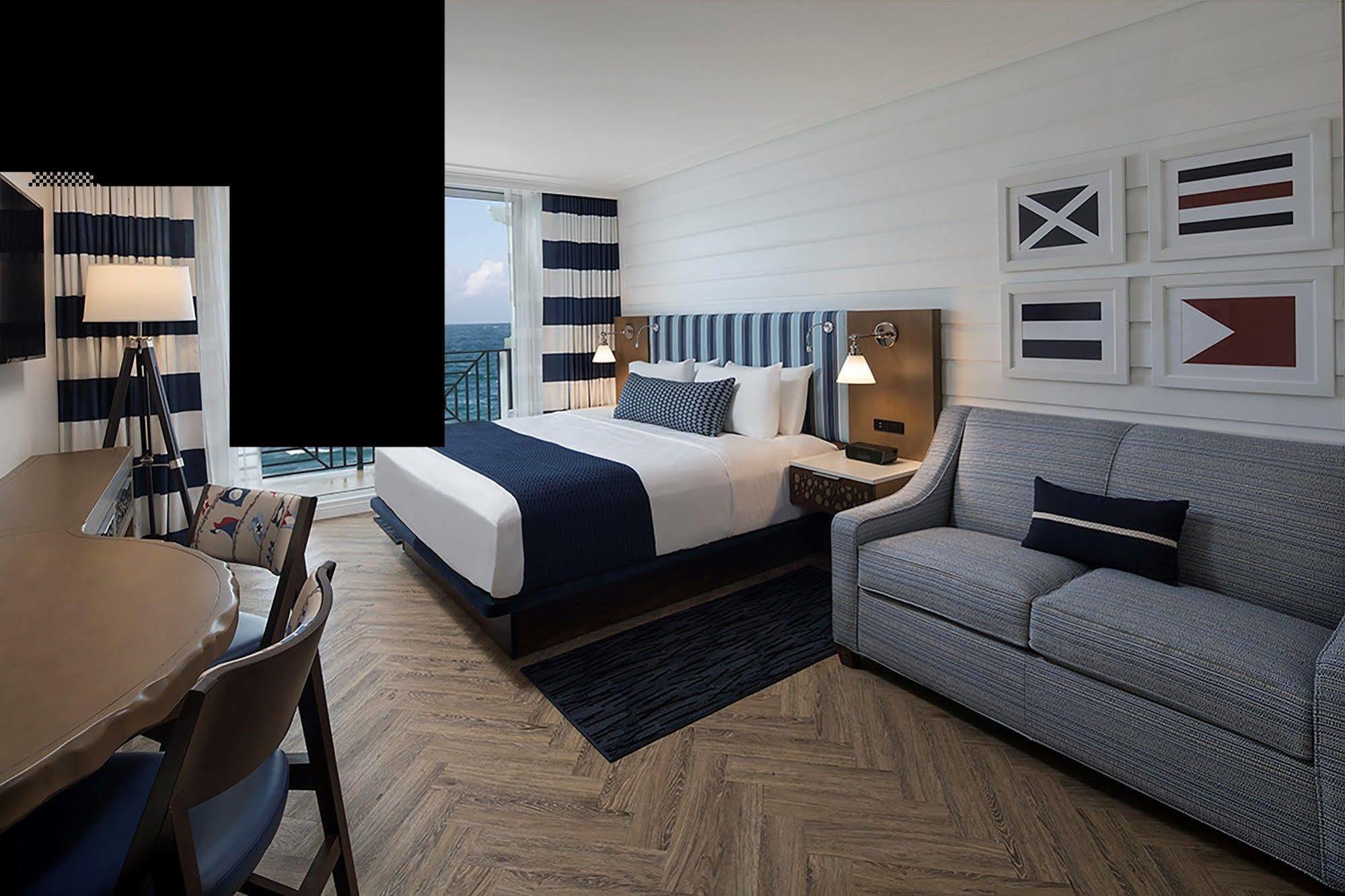 Resort Hutchinson Shores &