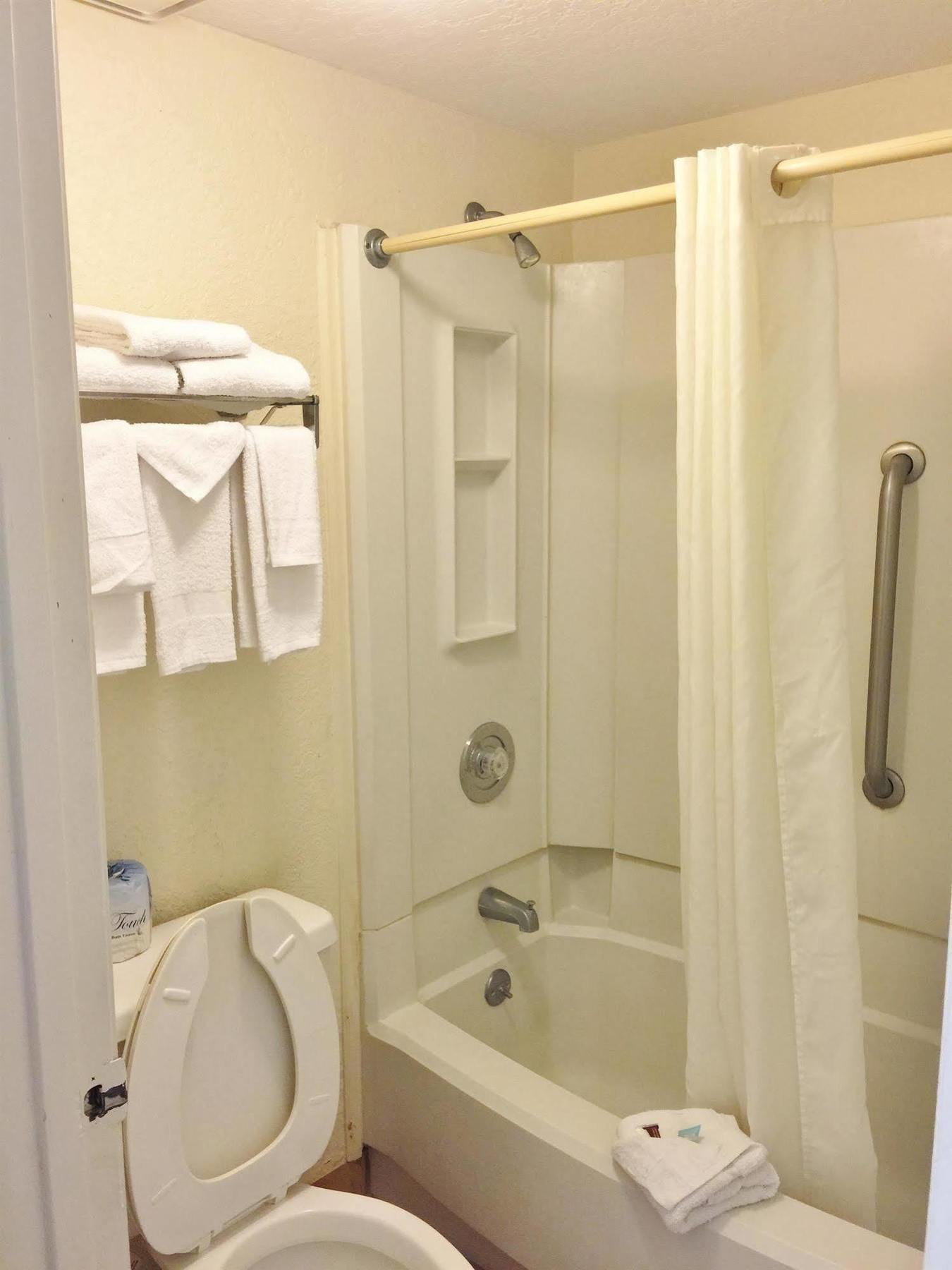 Motel Country Hearth Inn- Kissimmee