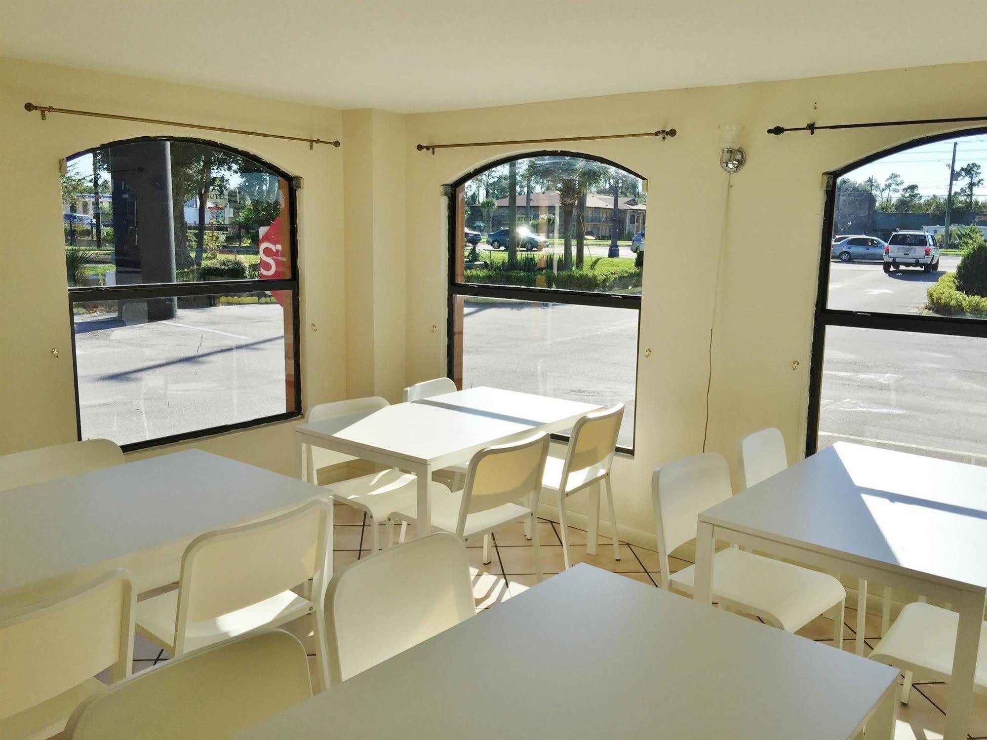 Country Hearth Inn- Kissimmee