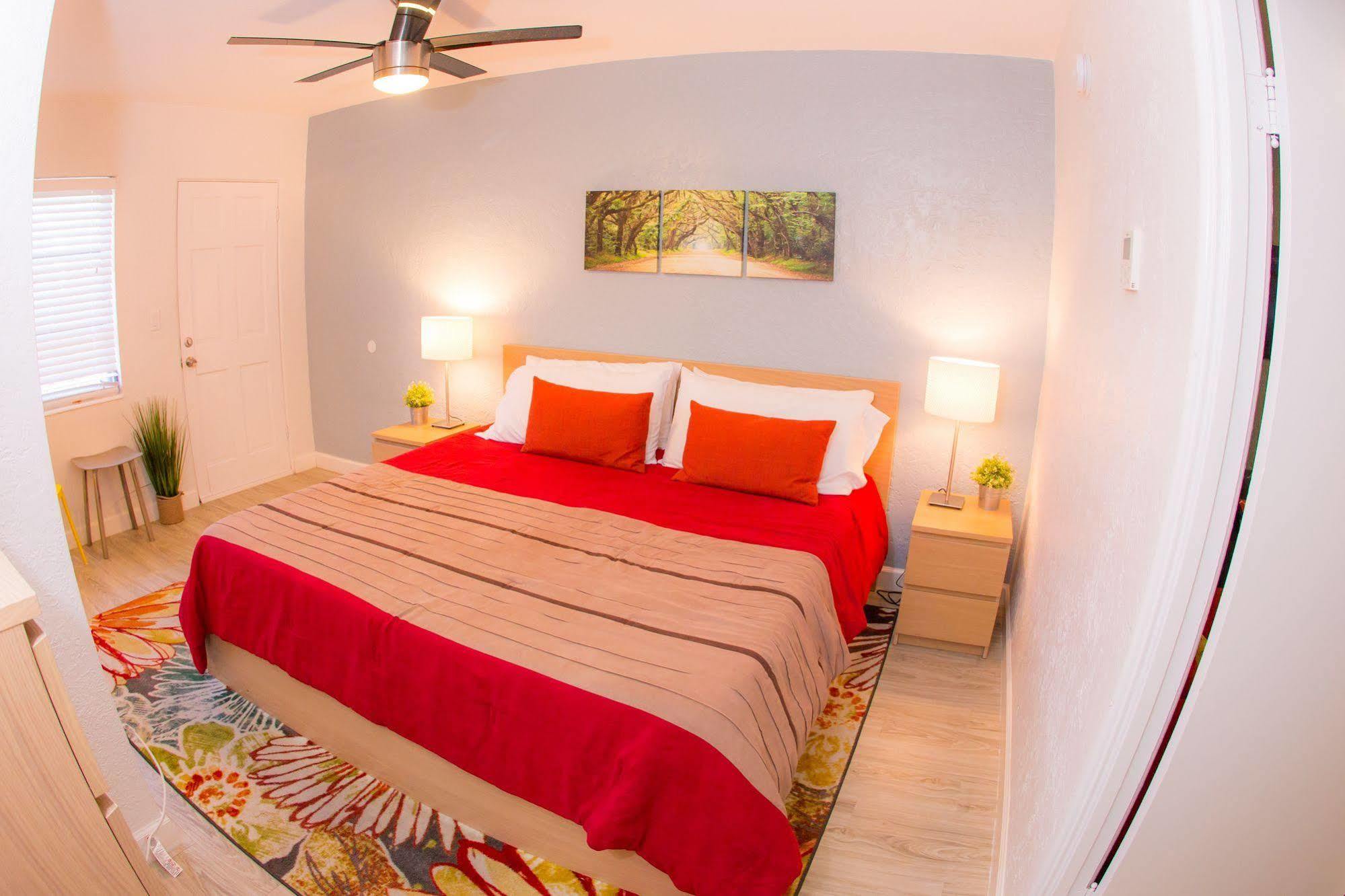 Aparthotel Park Shore Suites Madeira Beach