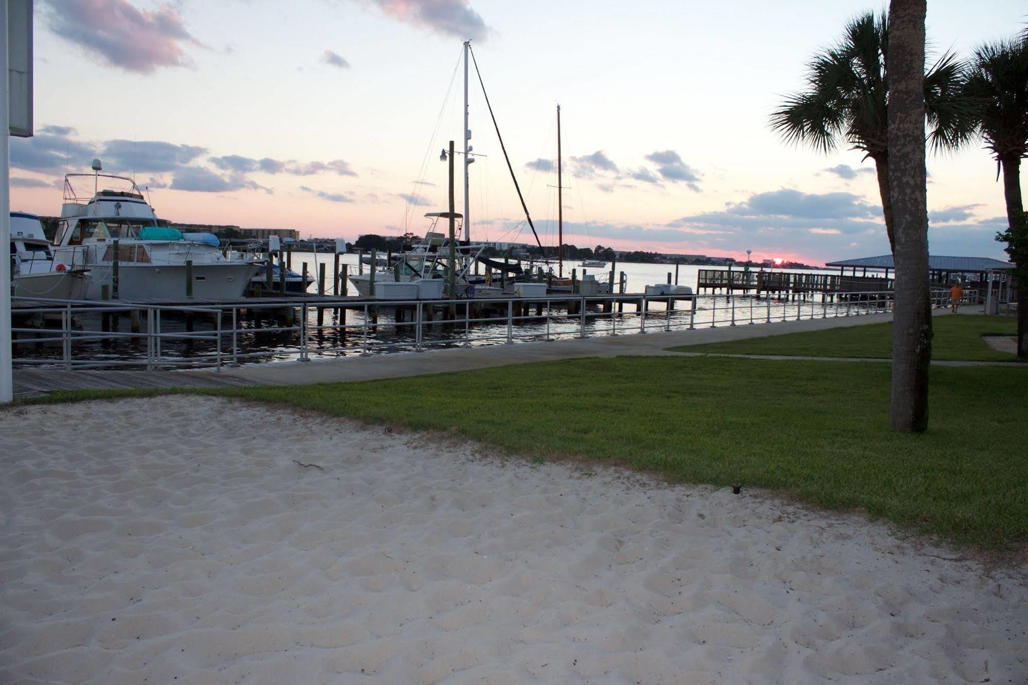 Marina Bay Hotel Fort Walton Beach