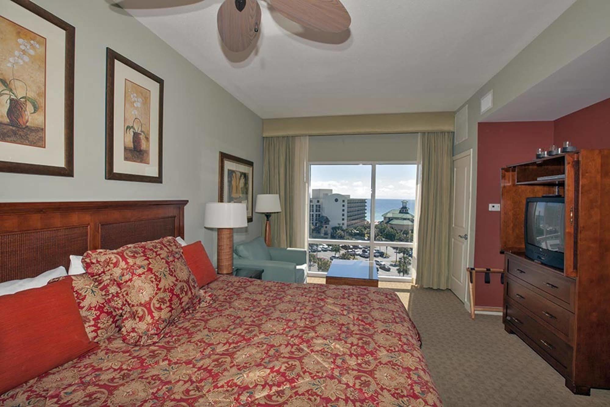 Luau By Panhandle Getaways Hotel 3*