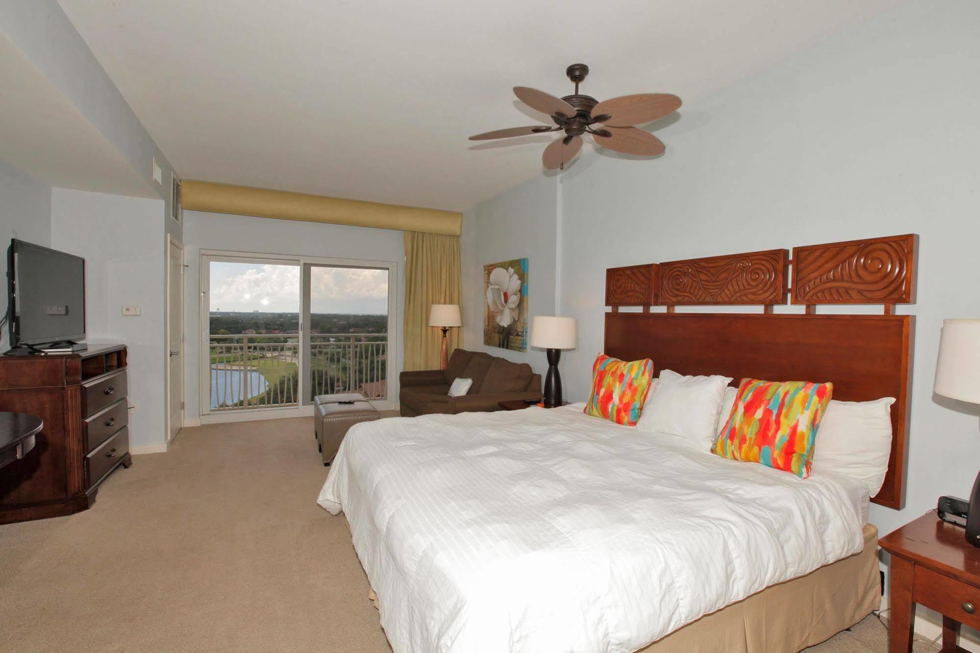Hotel Luau By Panhandle Getaways