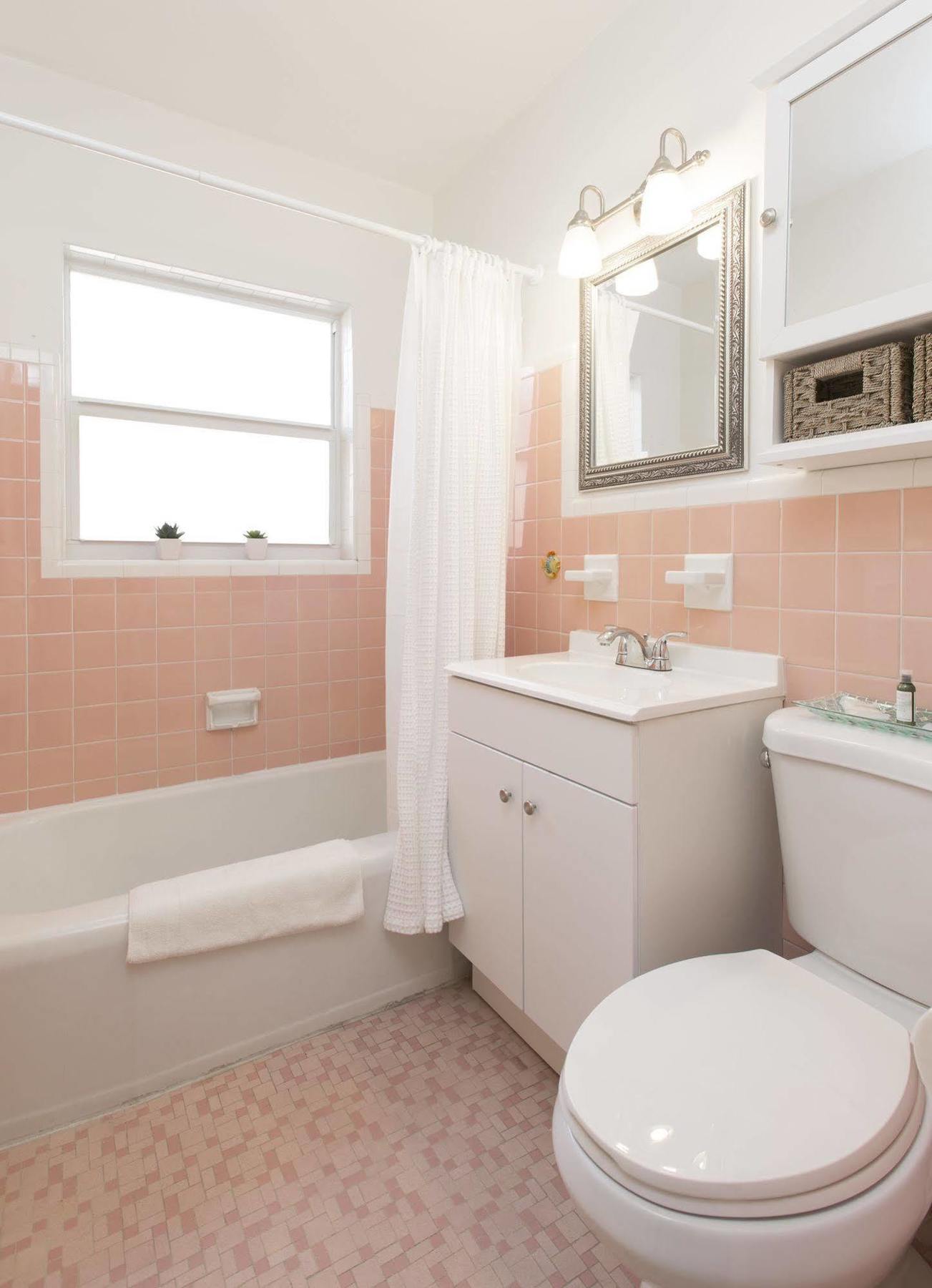 Sunny Shores & Suites Inn 3*