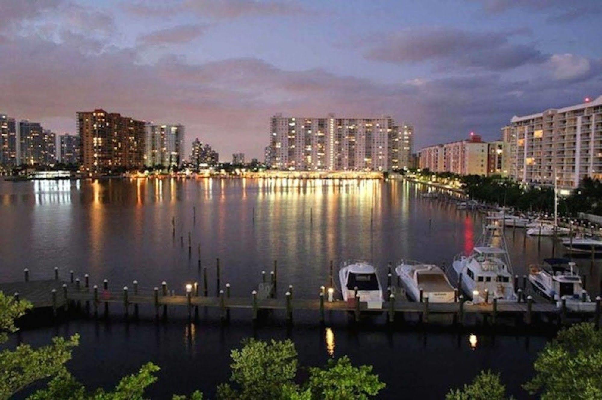 Great Miami Vacations Hotel Sunny Isles Beach
