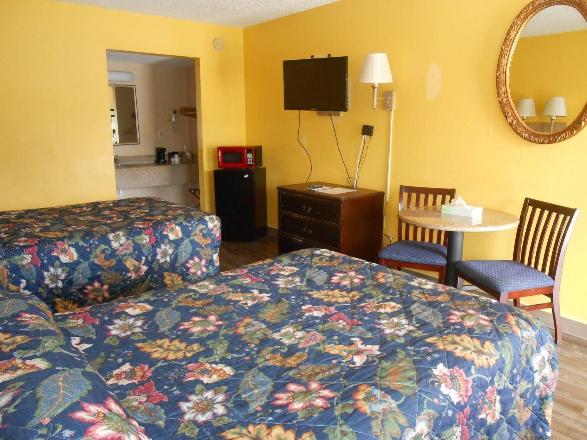 Executive Garden Hotel 2*