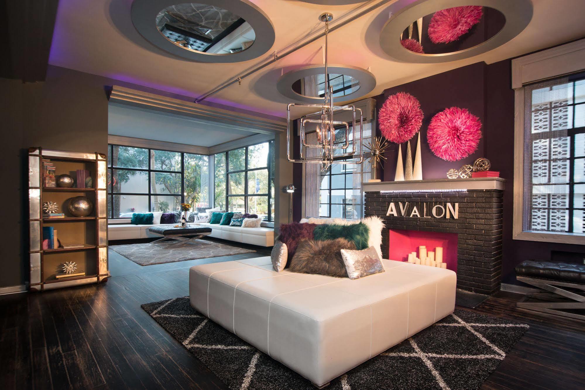 Avalon Downtown 3*
