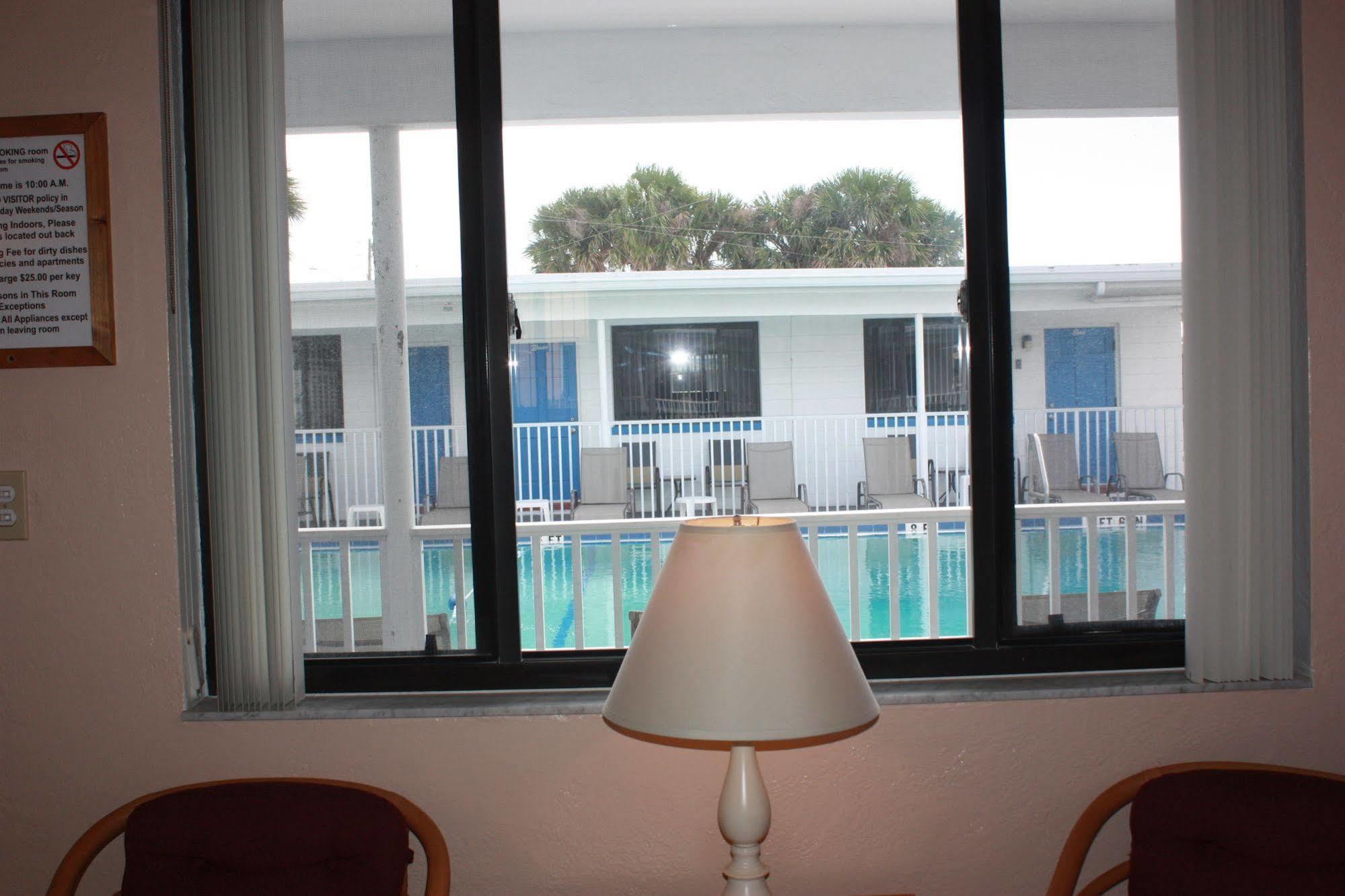 Ibeach 2* Treasure Island
