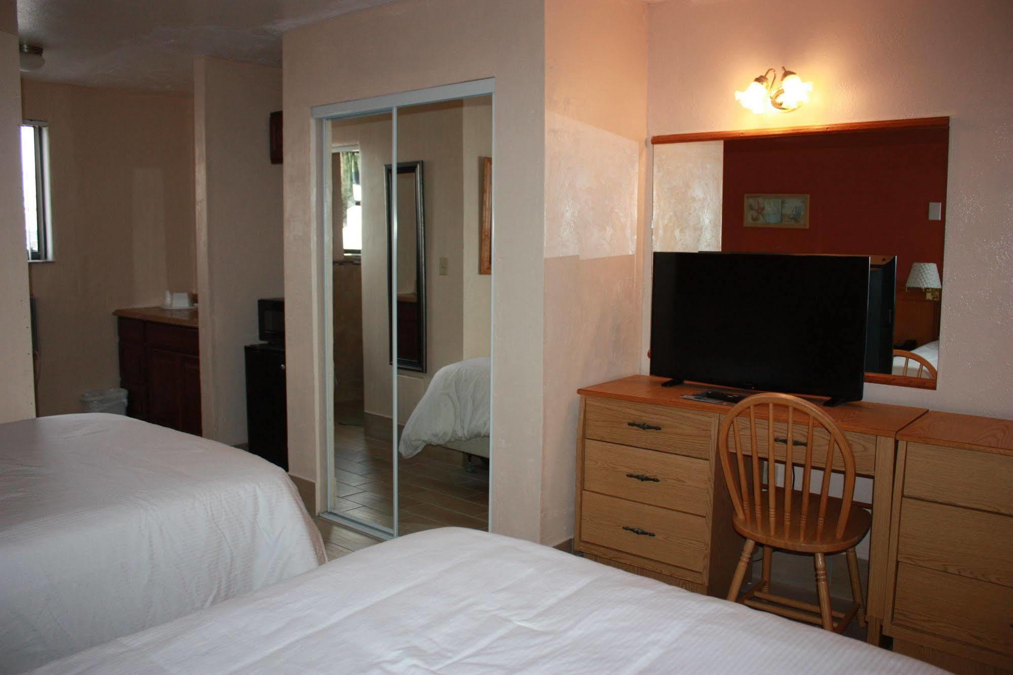 Ibeach Hotel
