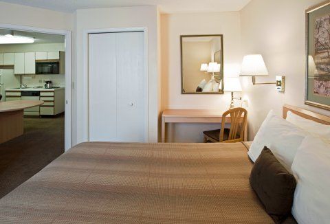 Sonesta Simply Hotel