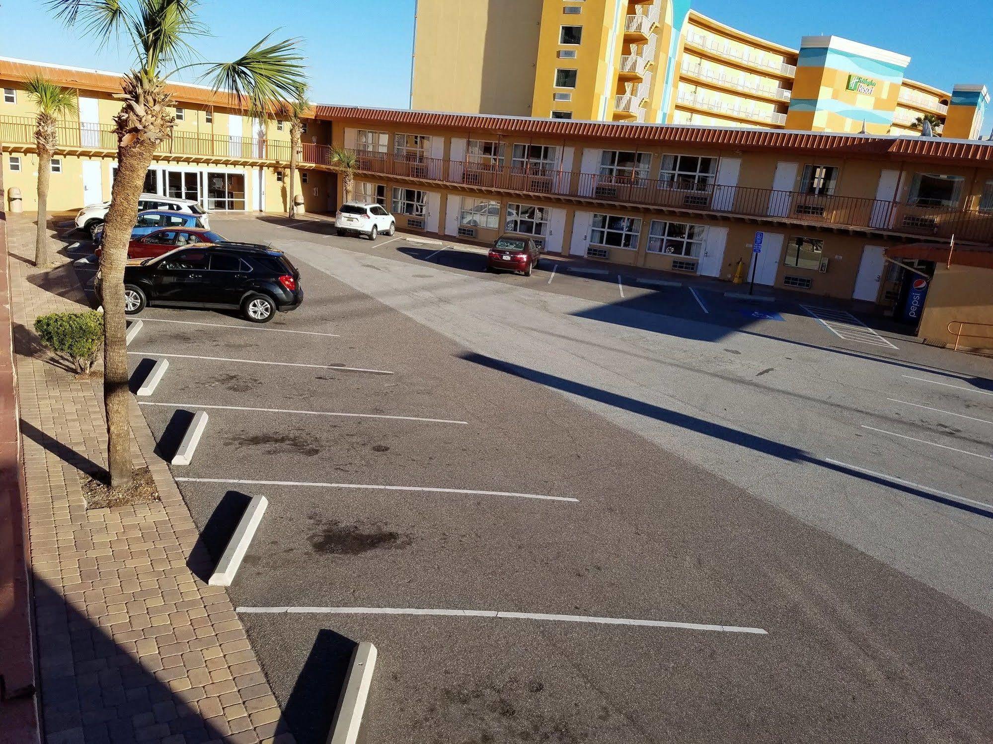 Hotel House