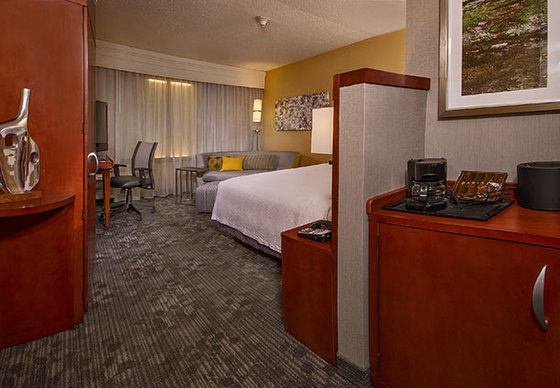 Courtyard By Marriott Lauderdale Of Hotel Plantation