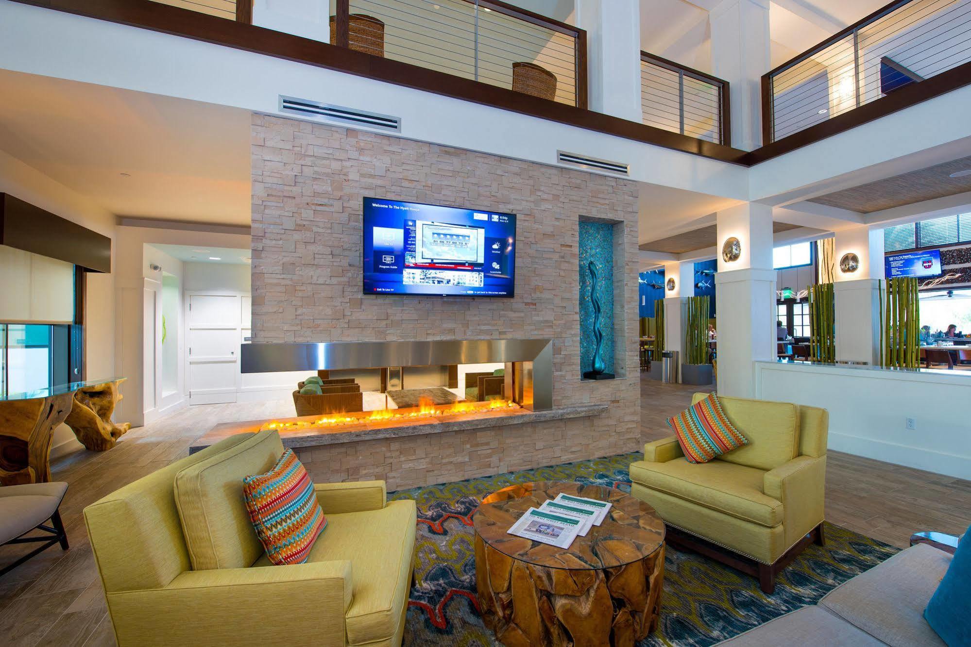 Hyatt House 5th Avenue 3* Naples