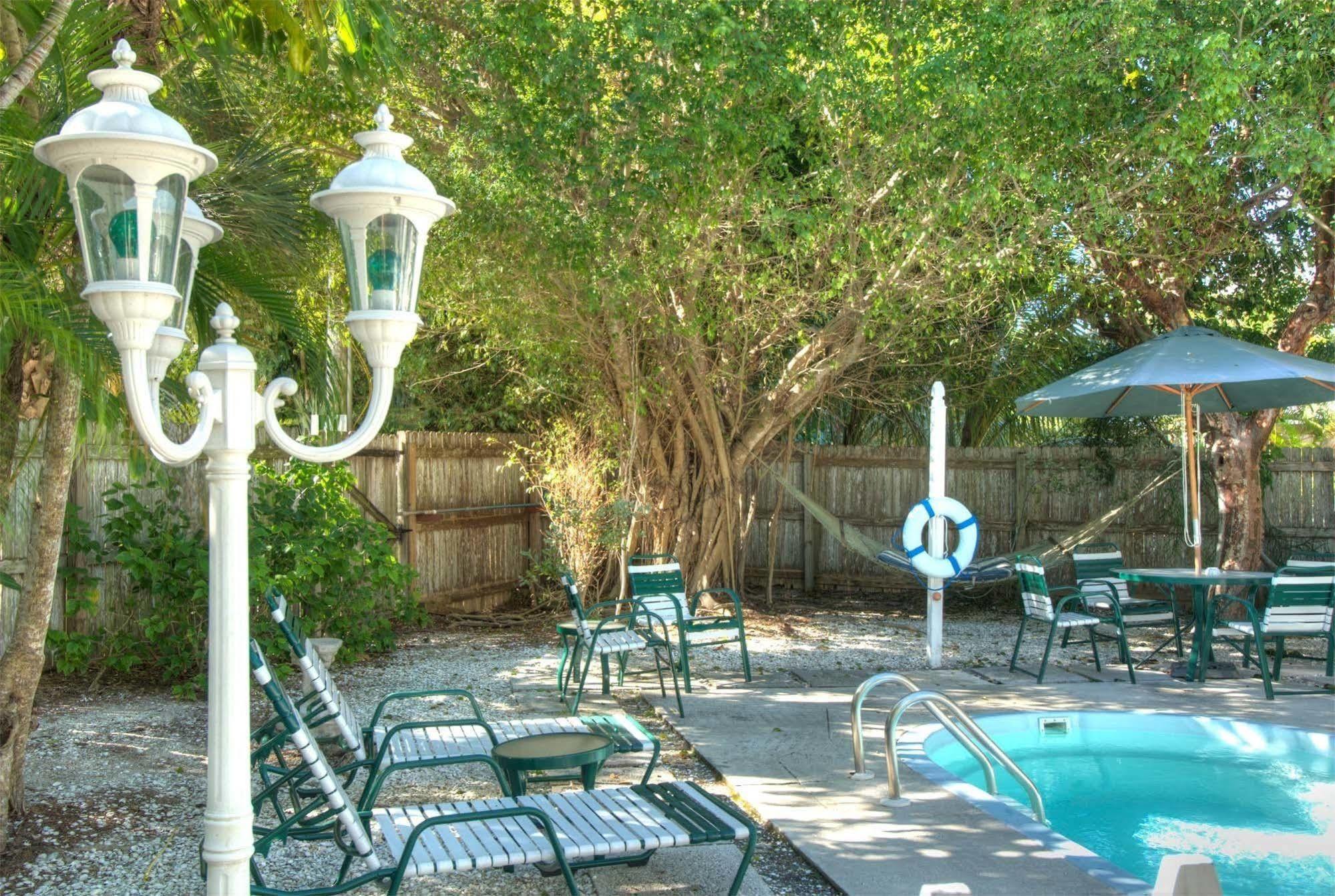 Seahorse - Adults Only Inn