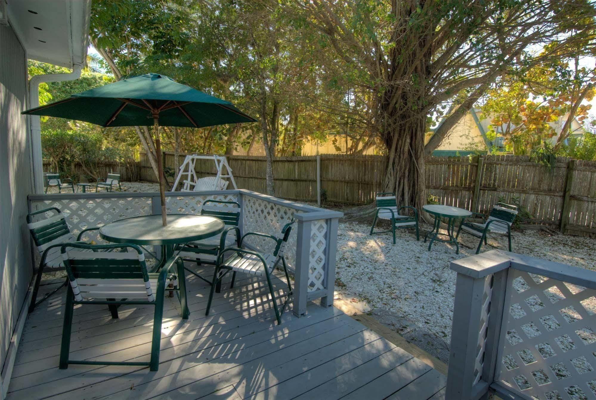 Seahorse - Adults Only Inn