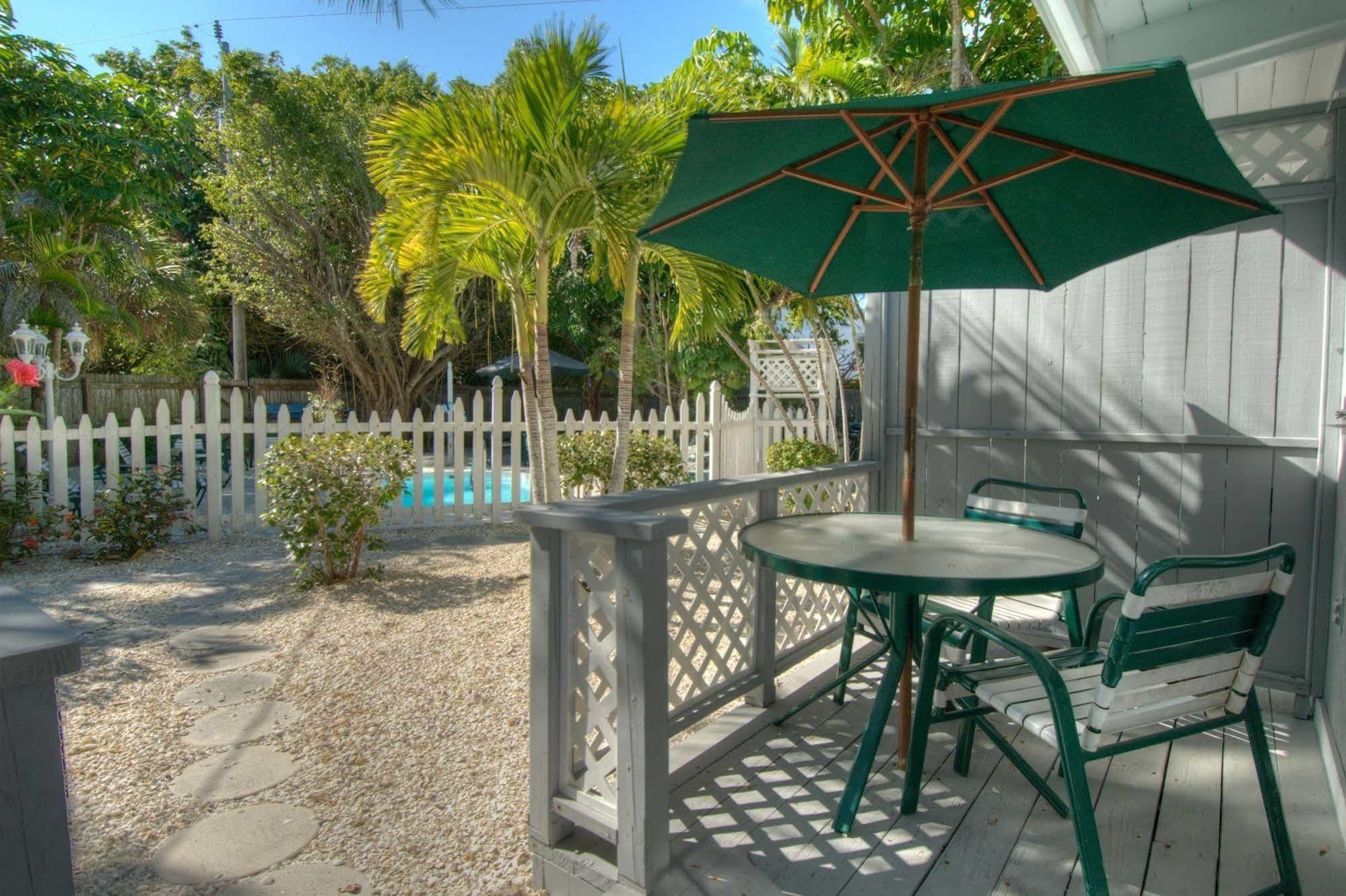 Seahorse - Adults Only Sanibel