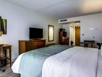 Dello Ft Lauderdale Airport, Tapestry Collection By Hilton 4*