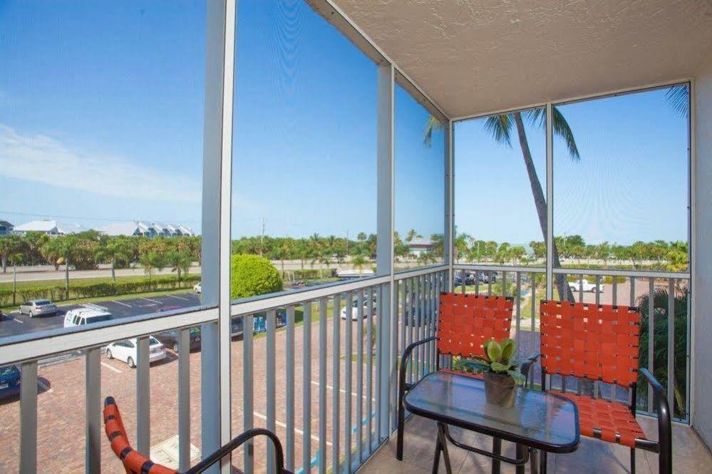 Resortquest At Bonita Beach And Tennis Club