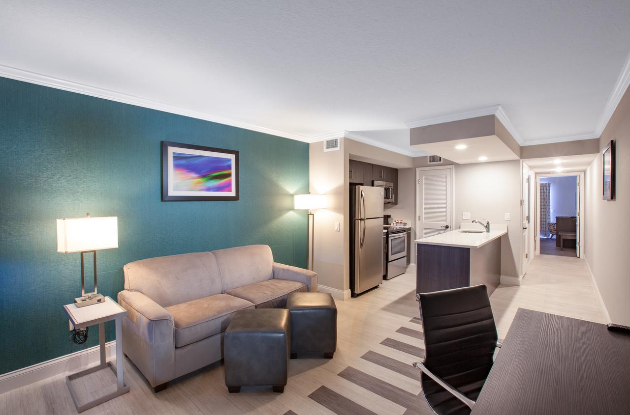 Hawthorn By Wyndham Gateway Hotel 3*