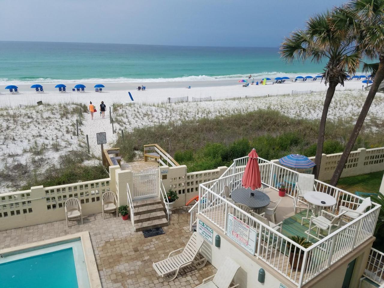 Beach Getaway *