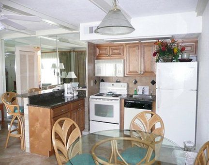 Coral Reef Hotel 3*