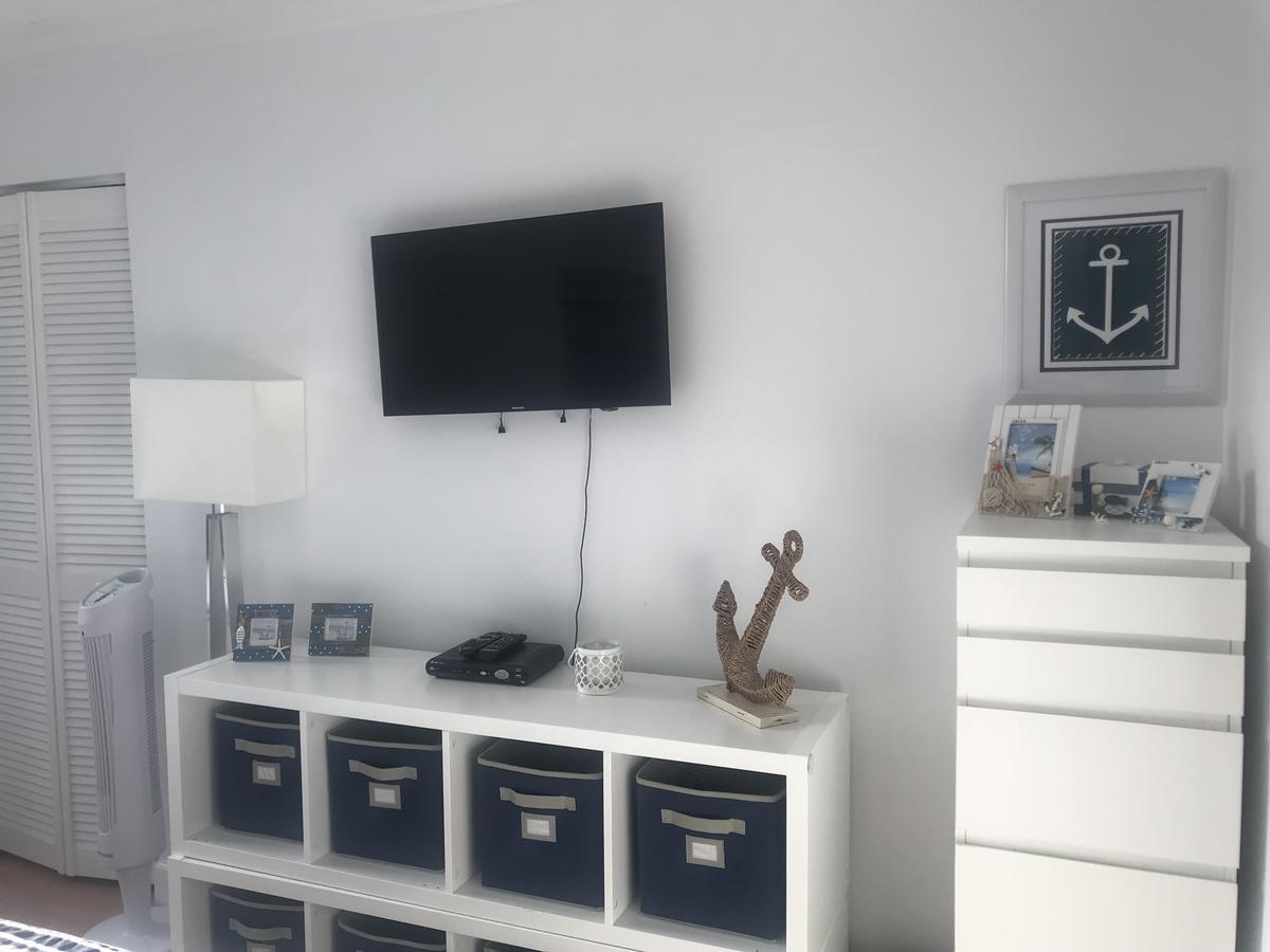 The Nautical! Amazing 3bed 2bath At Yacht Club Apartment Aventura