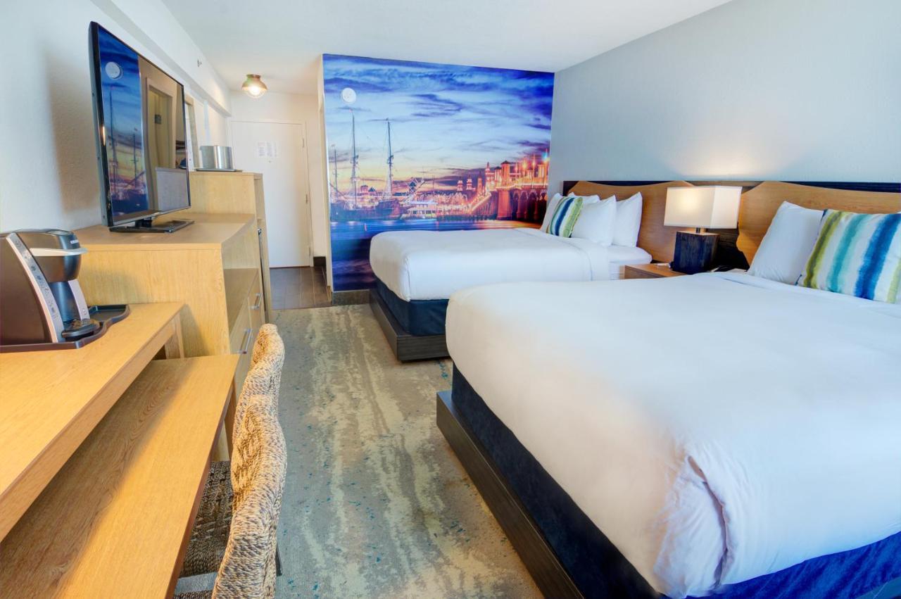 Hotel Guy Harvey On