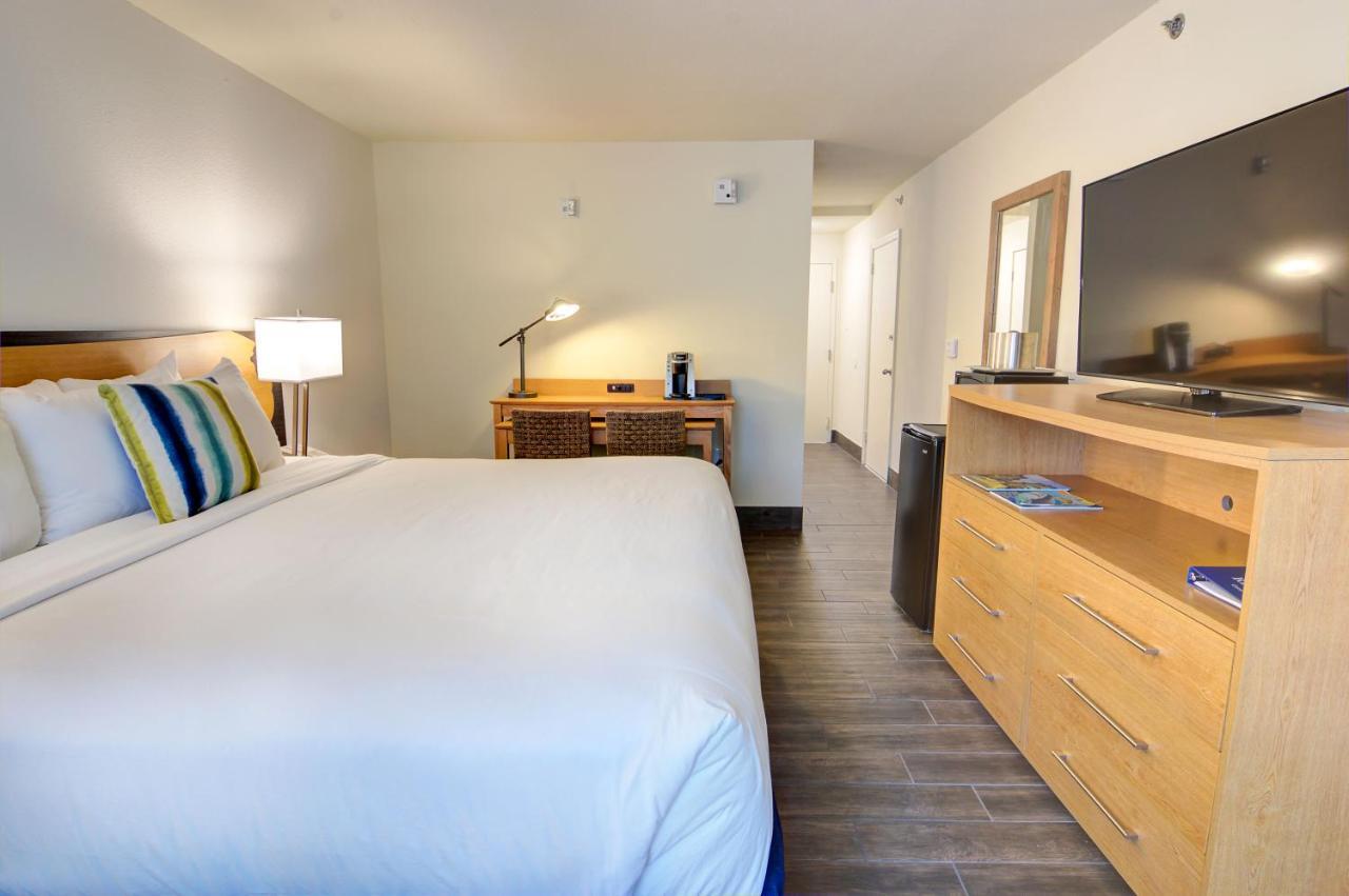 Hotel Guy Harvey On 3*