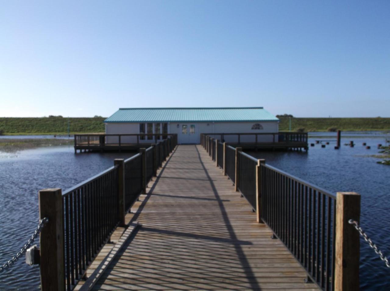 Days & By Wyndham Resort Okeechobee